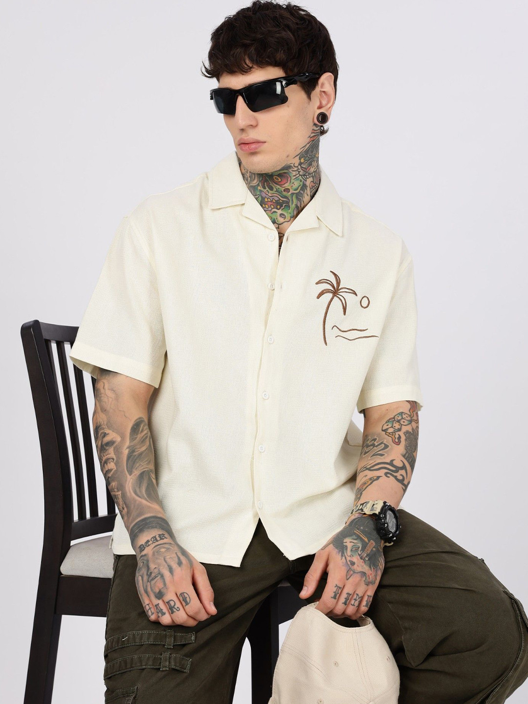 Eszett Beach Textured Spread Collar Cotton Oversized Shirt