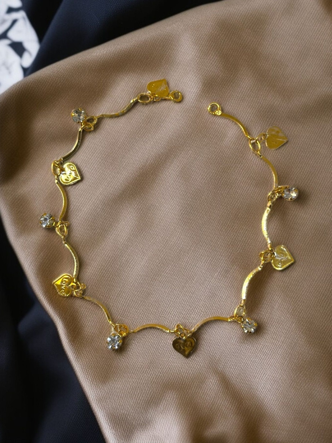 MAA sitala store Women Gold-plated Charm Bracelet