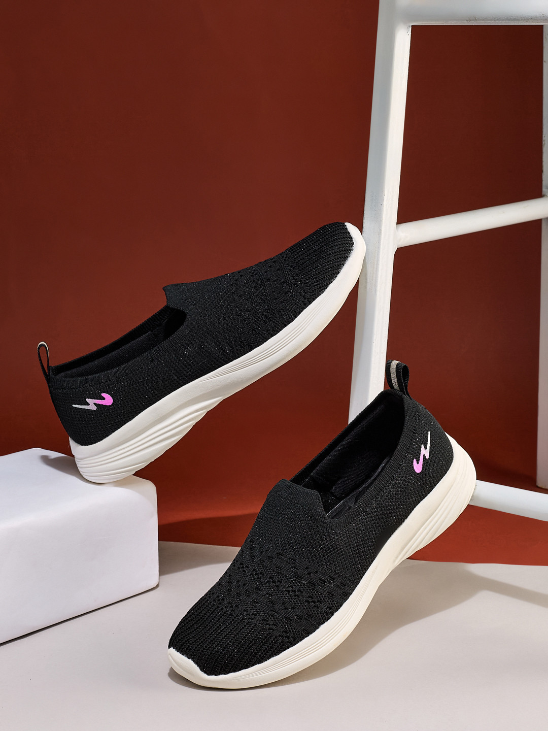 Campus Swing Women Walking Non-Marking Shoes