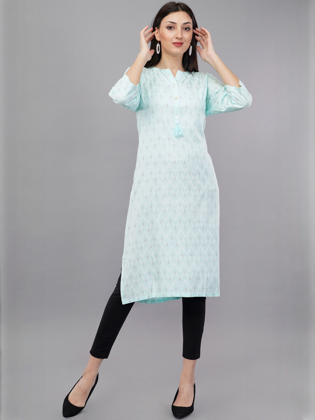 Avaasa Buy Shruthi Women Floral Liva Kurtas