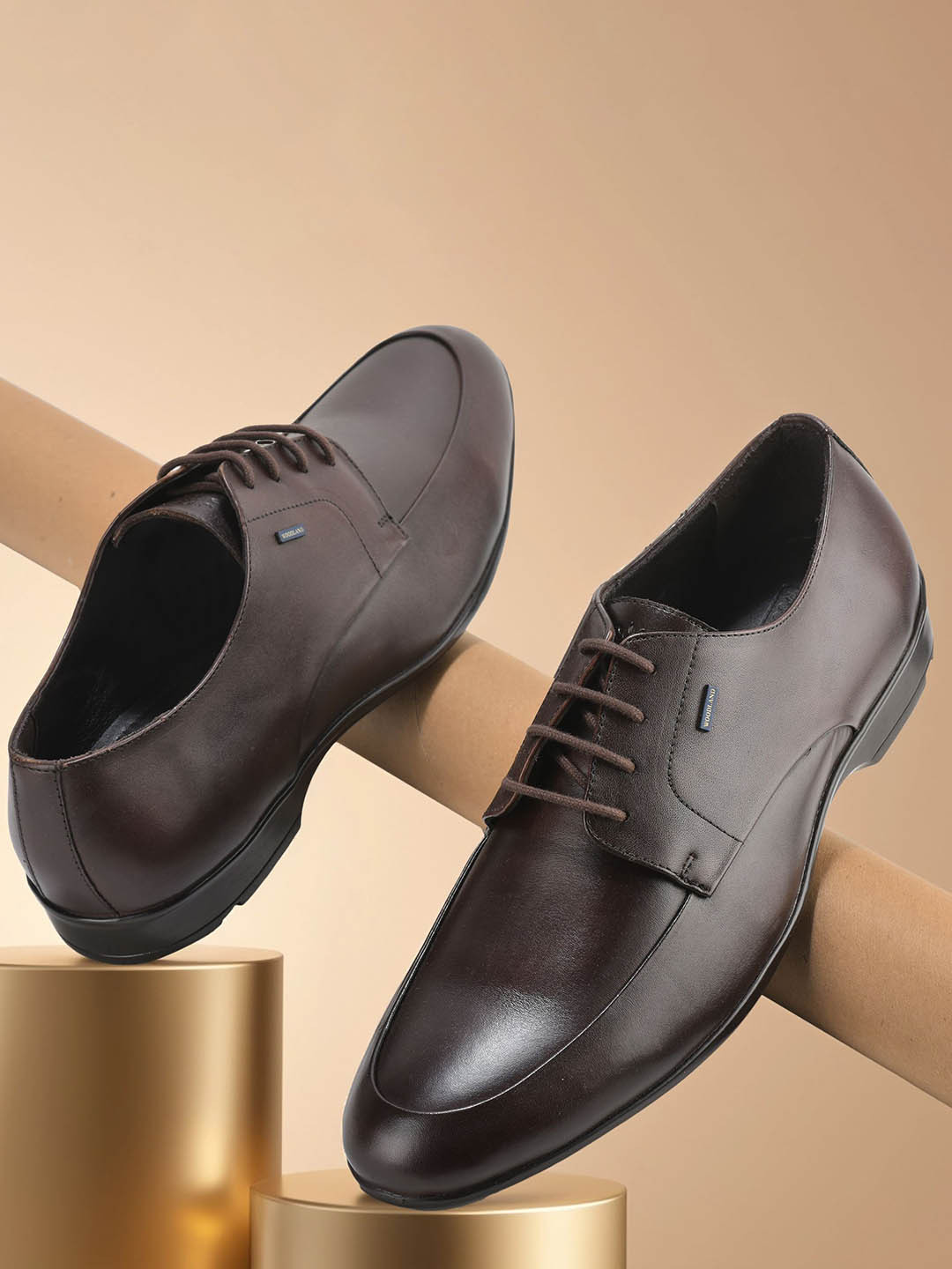 Woodland Men Round Toe Lace-Up Formal Brogue Shoes