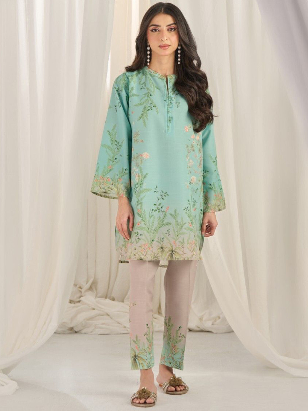ROMONIA Printed Mandarin Collar Neck Tunic With Palazzo