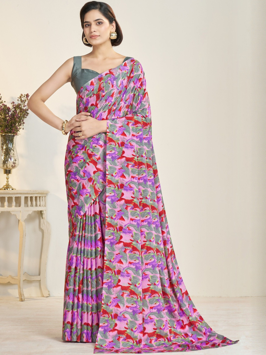 Garden Vareli Pure Abstract Printed Saree With Unstitched Blouse Piece
