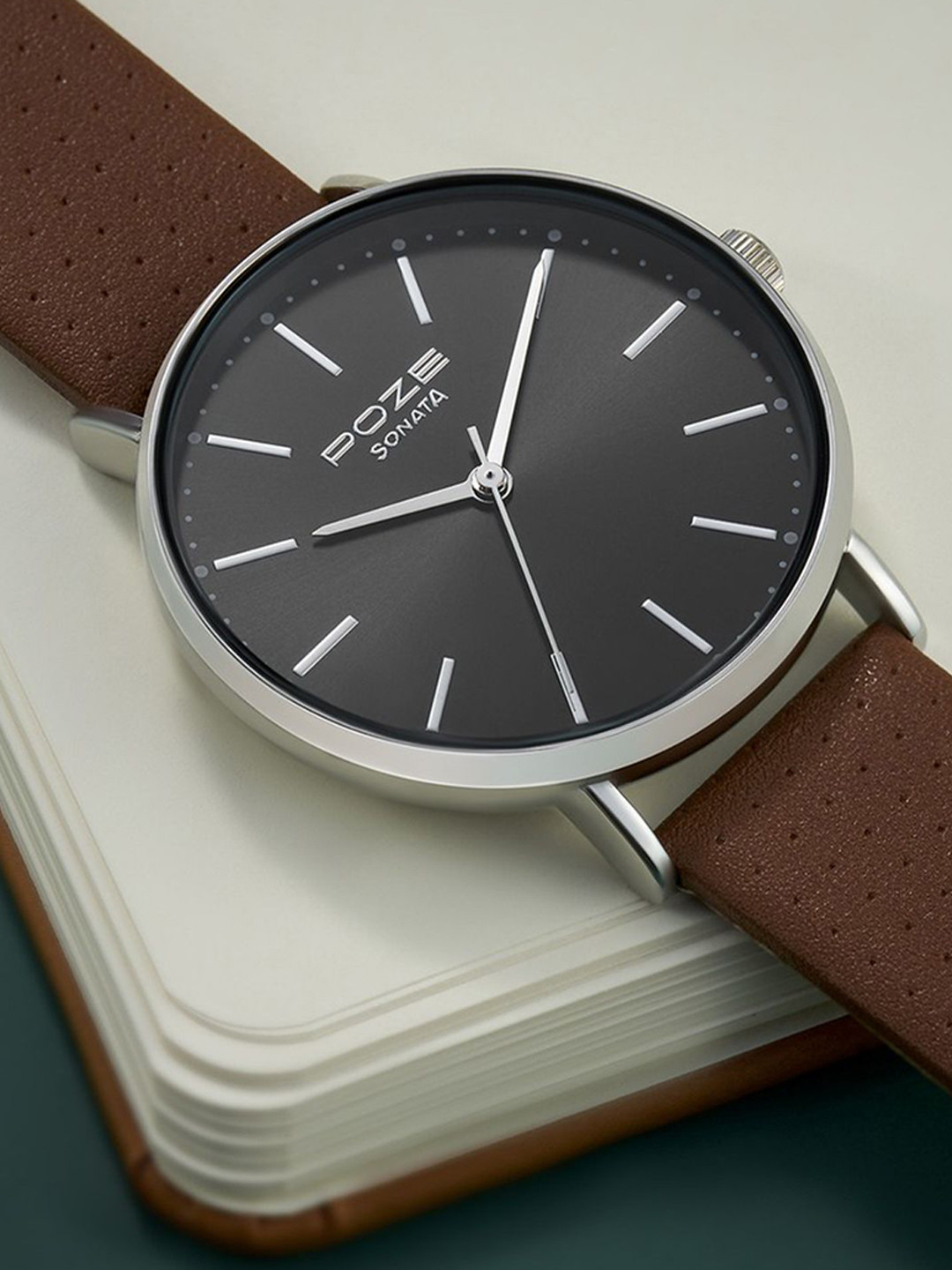 Sonata Poze Men Leather Straps Analogue Watch SP70025SL01