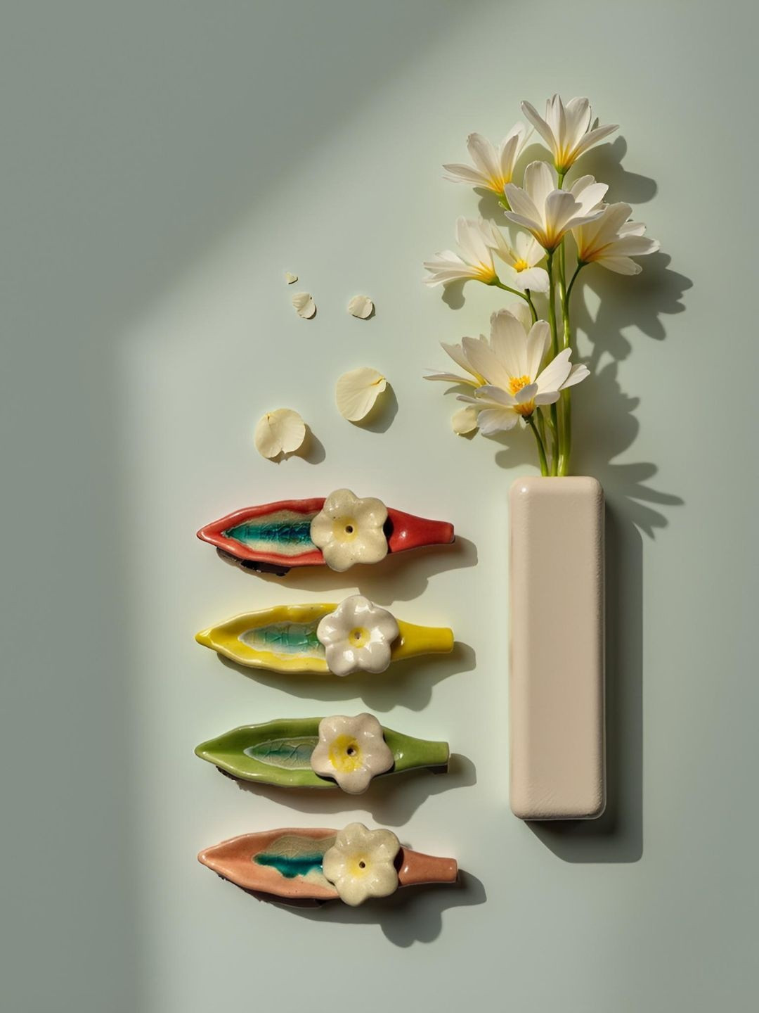 Kraftlik Handicraft Multicoloured Set of 4 Ceramic Incense Stick Holder