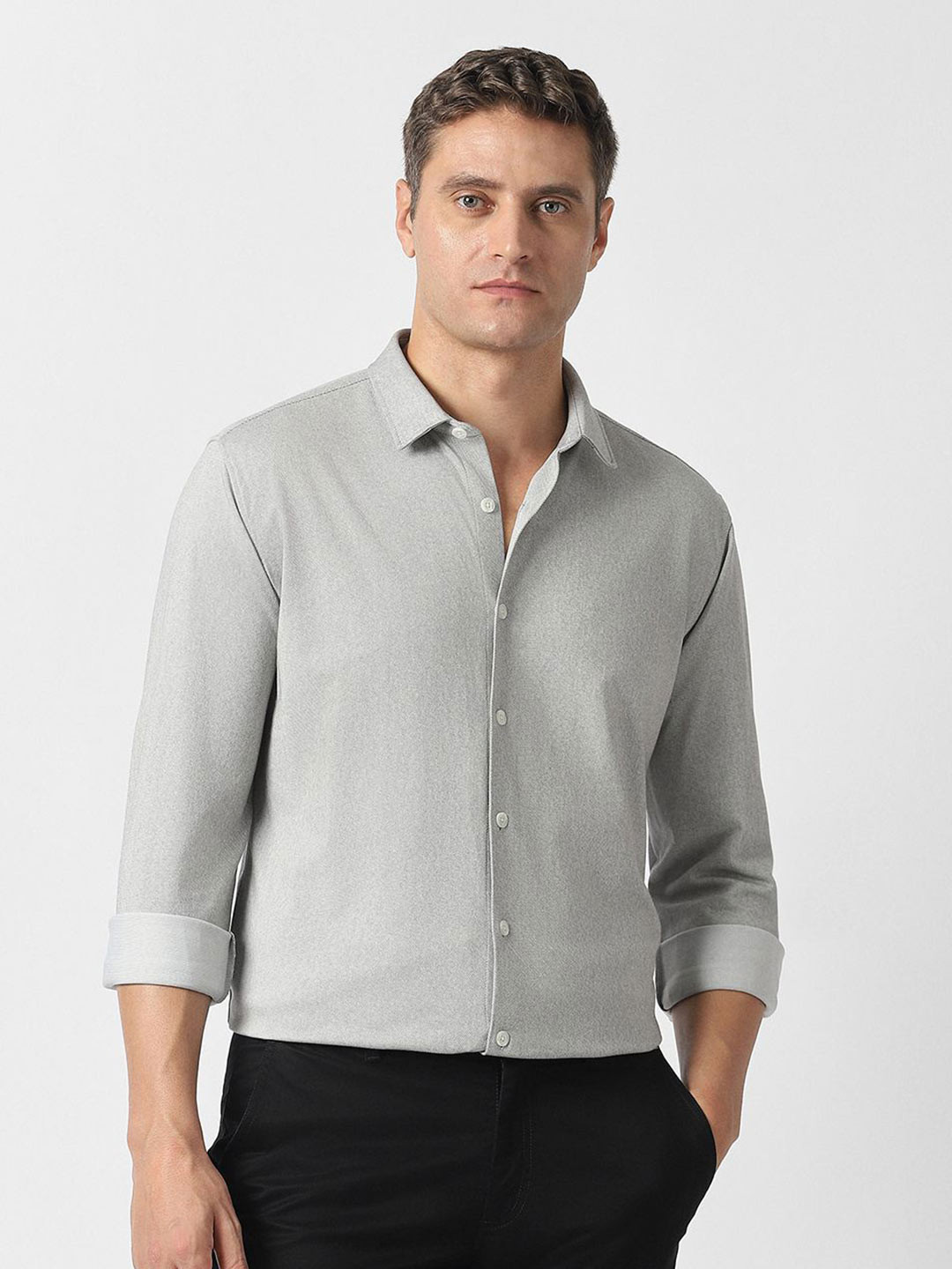 V Dot Spread Collar Long Sleeves Slim Fit Shirt