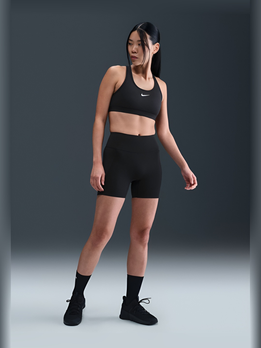 Nike Universa Women's High-Waisted 12.5cm (approx.) Biker Shorts with No Front Seam