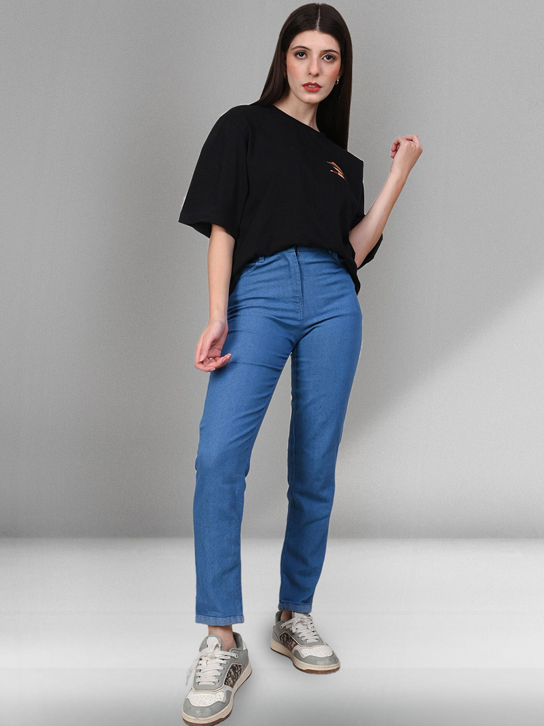 COUTUME COLLECTIONS Women Medium Shade Mid-Rise Straight Fit Jeans