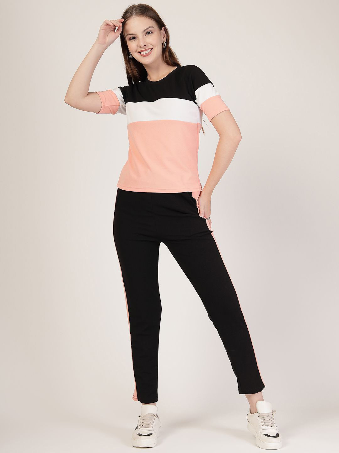 Mast & Harbour Color-Blocked Round Neck Short Sleeves T-Shirt & Trousers