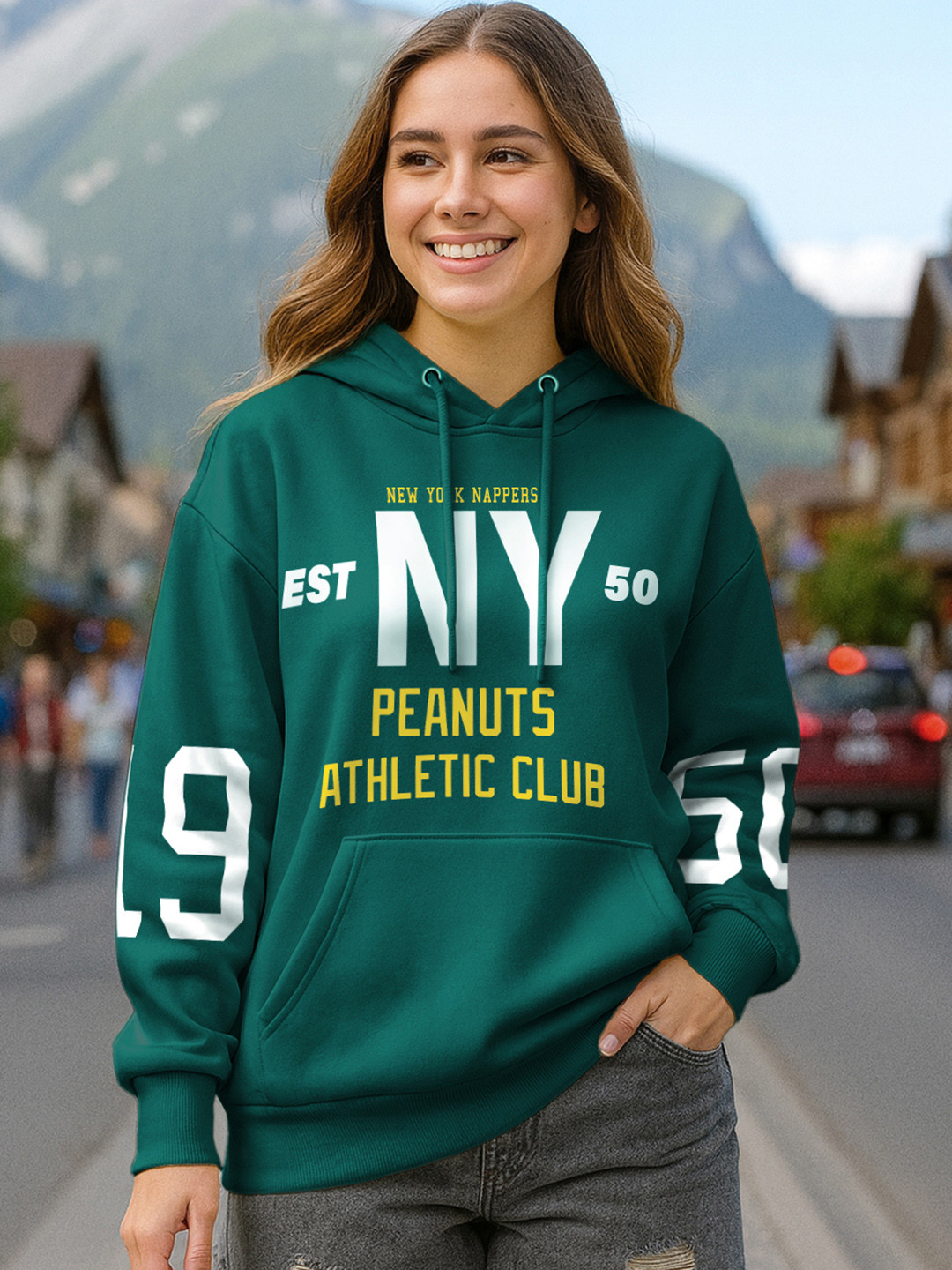 Bewakoof Women Official Peanuts Merchandise Typography Oversized Hoodies Sweatshirt