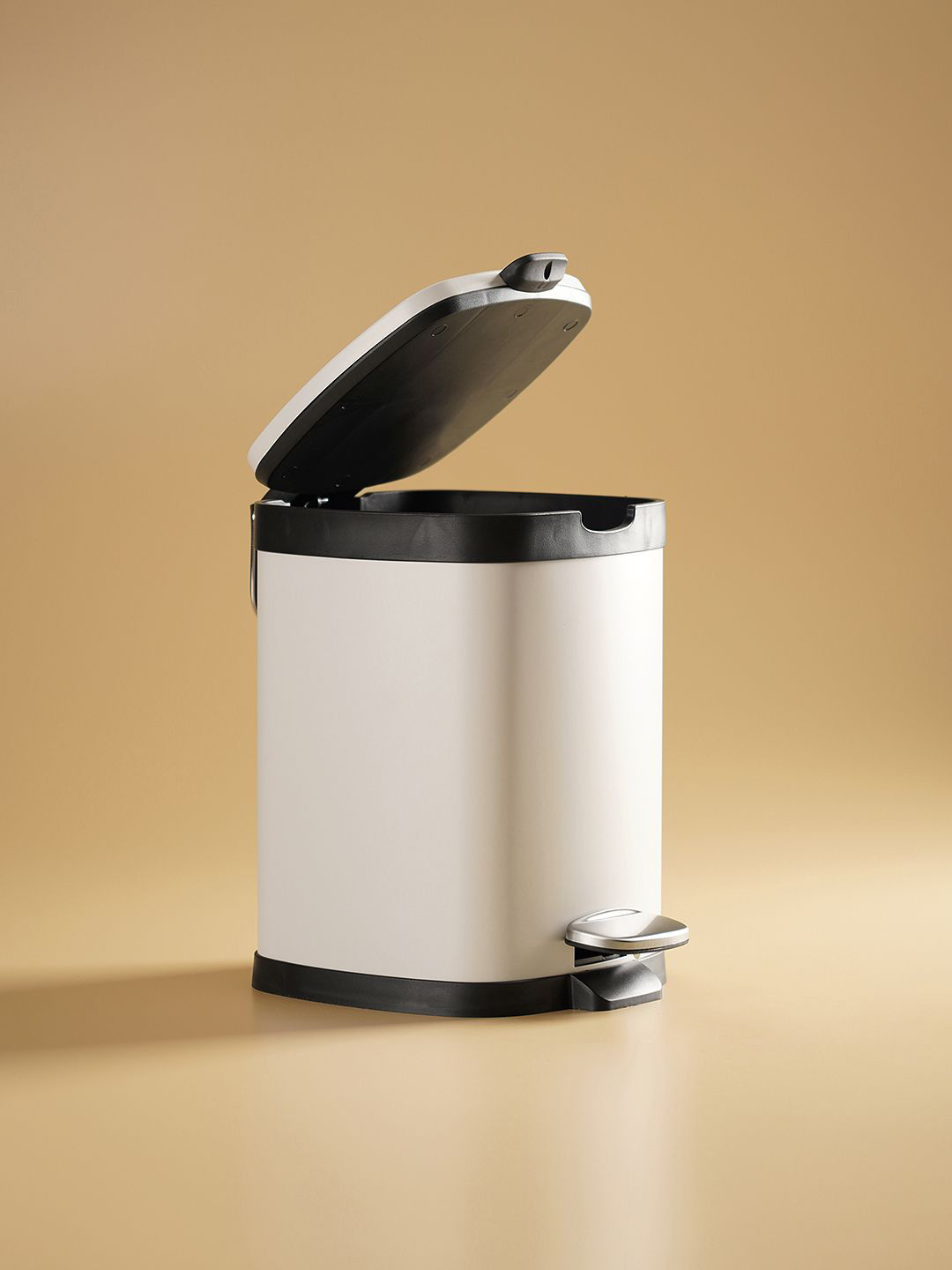 Pure Home and Living Off-White & Black Square Pedal Waste Bin With Lid