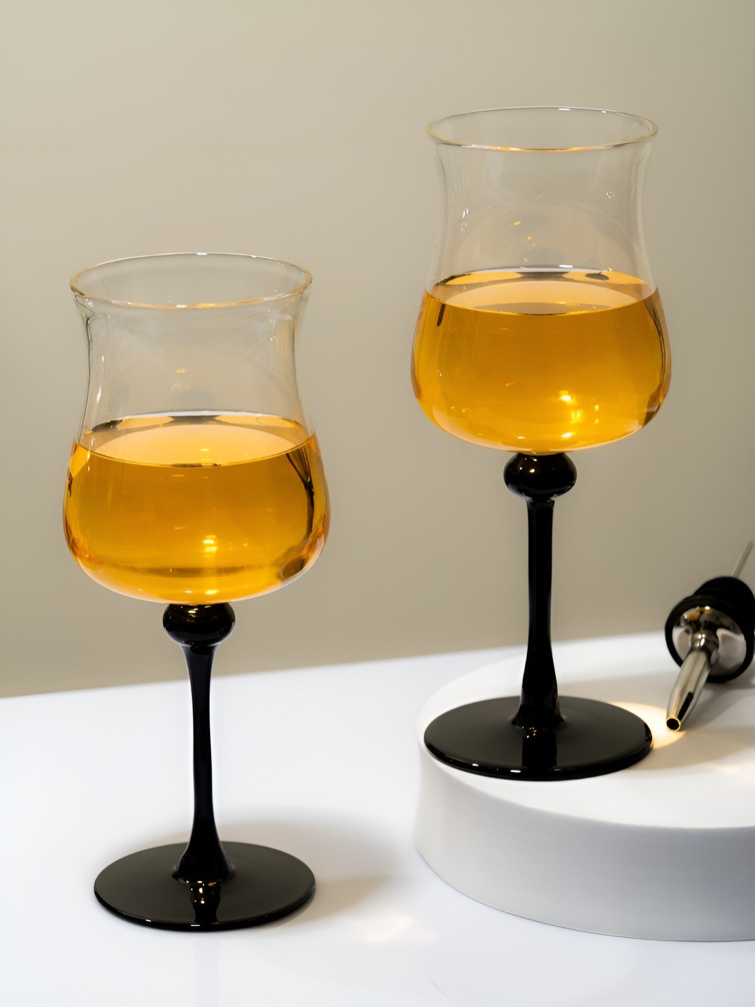 Car-O-Bar Transparent 2 Pieces Wine Glasses