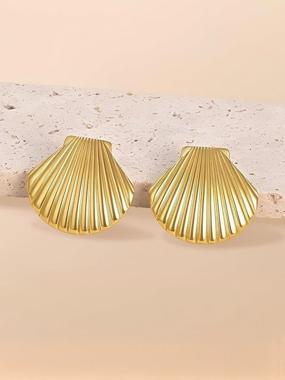 Aurelva Gold-Plated Metal Shell-Inspired Stud Earrings