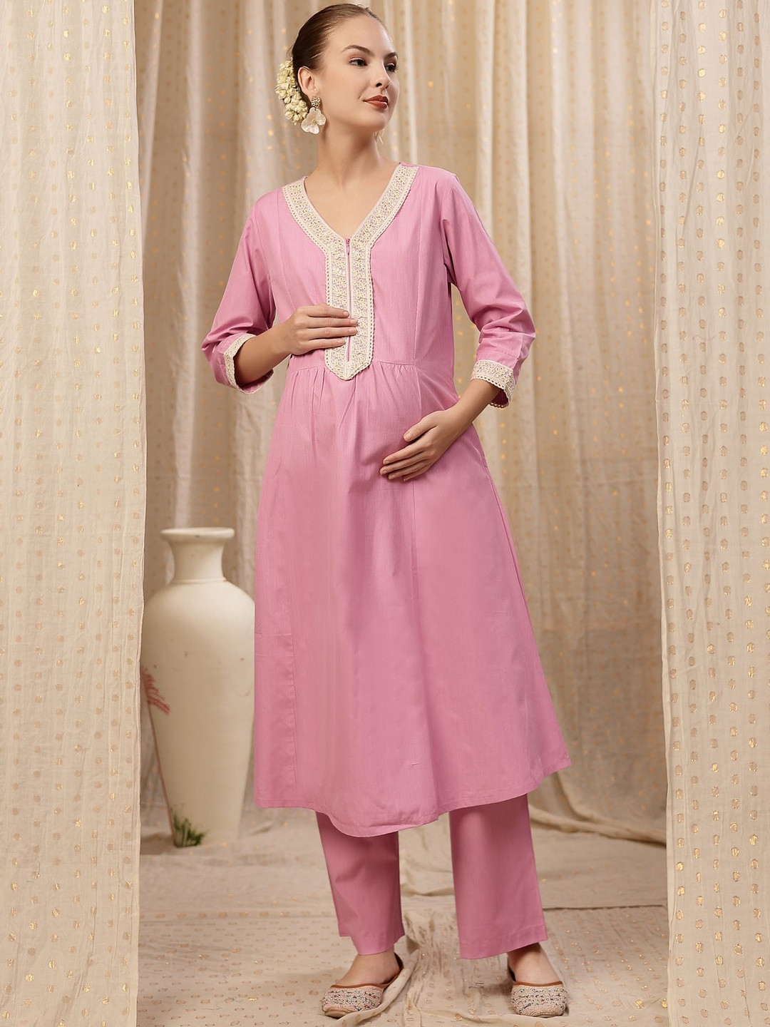 House Of Zelena Women Knee Length Empire Thread Work Pure Cotton A-Line Kurta withTrousers