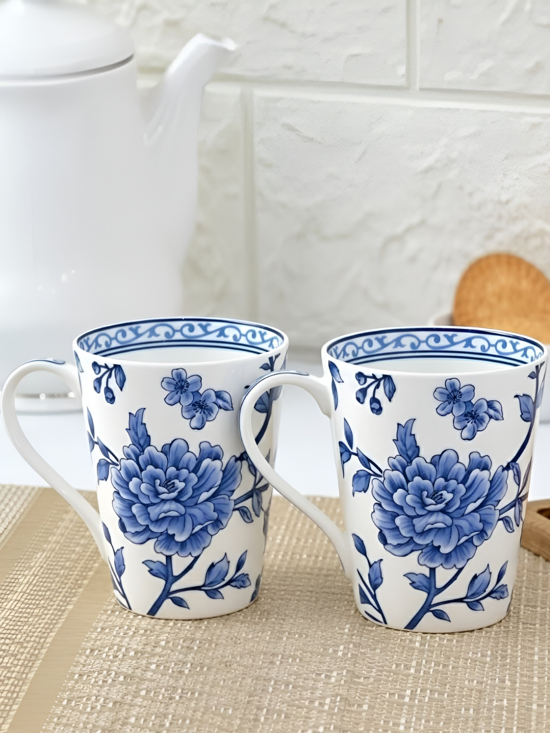 Femora Blue & White 2 Pieces Light Up Printed Ceramic Glossy Mugs 250 ml