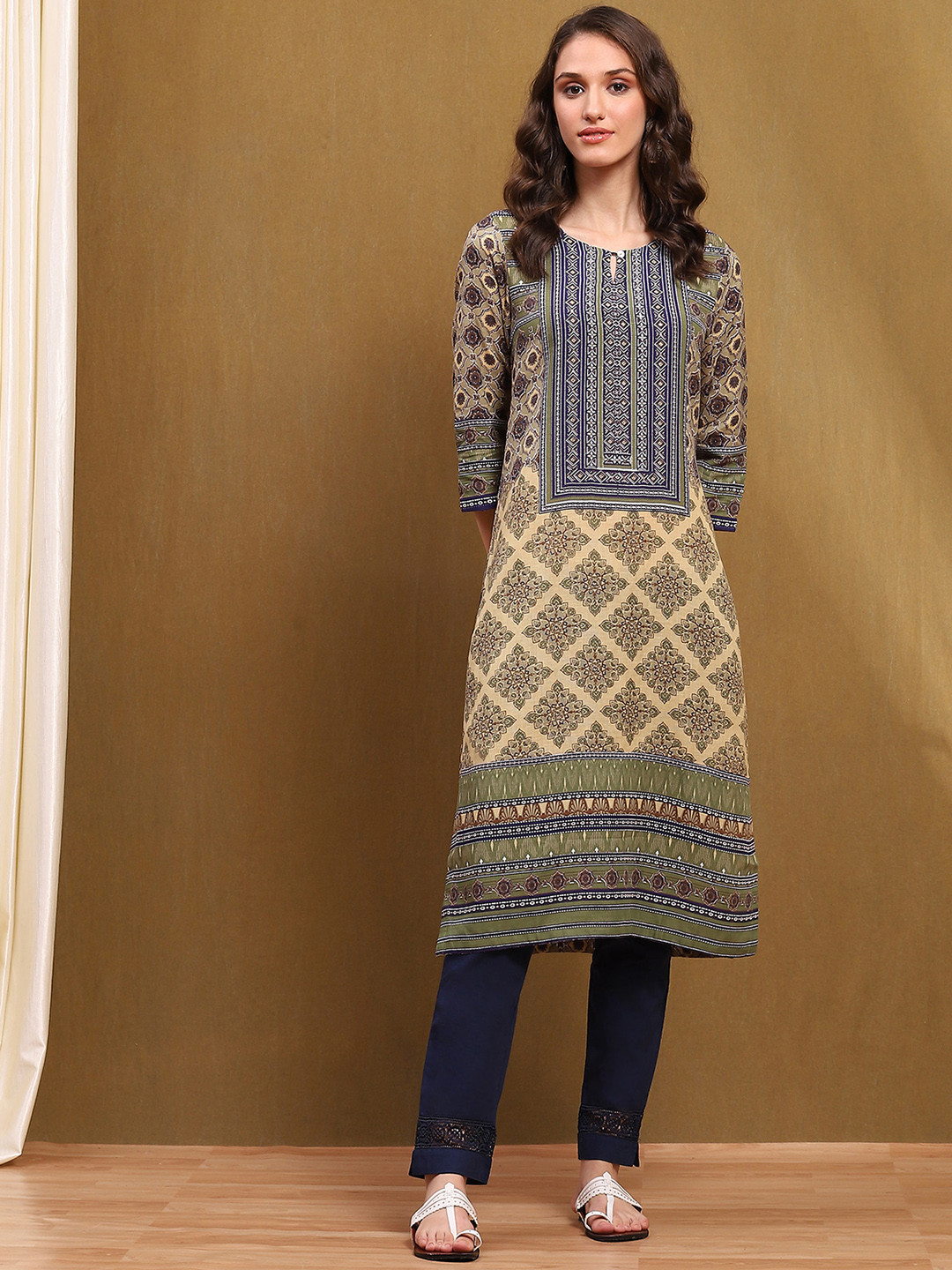 Biba Ethnic Motifs Printed Keyhole Neck Straight Kurta