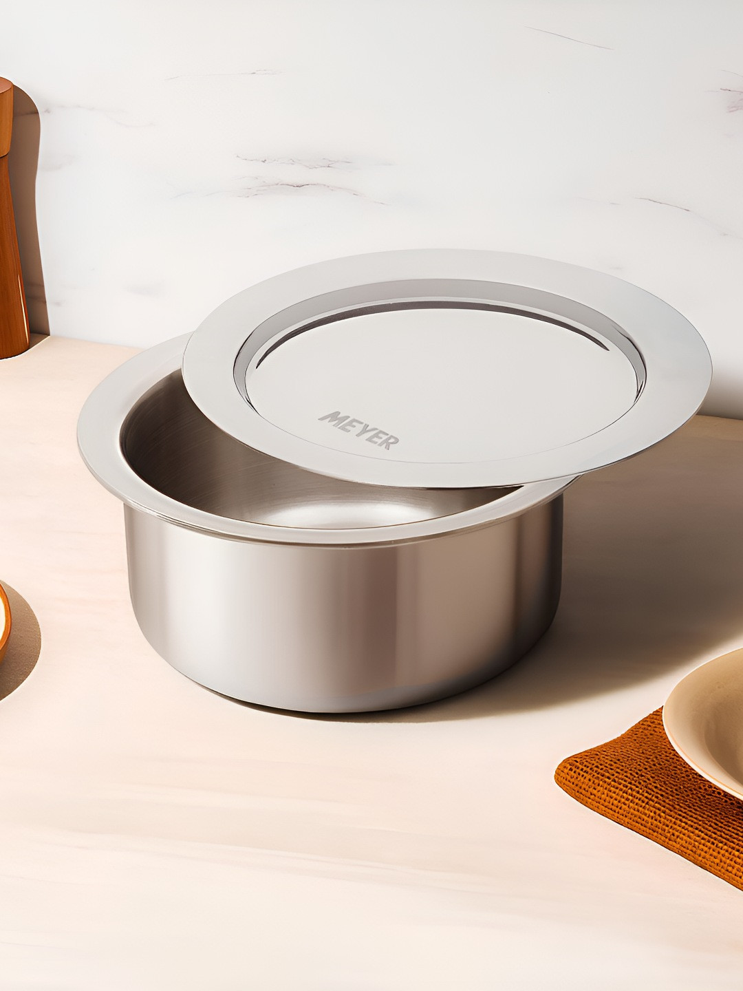 MEYER Trivantage 20 cm Tri-Ply Stainless Steel Tope With Lid - 3.1L