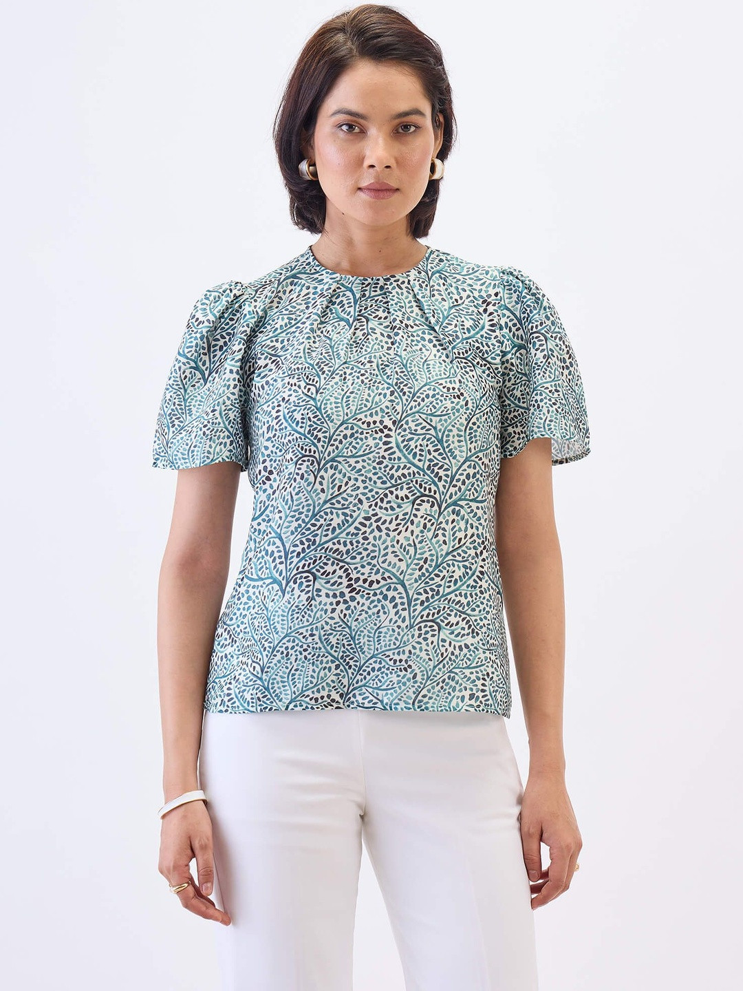 SALT ATTIRE Women Printed Puff Sleeve Satin Top