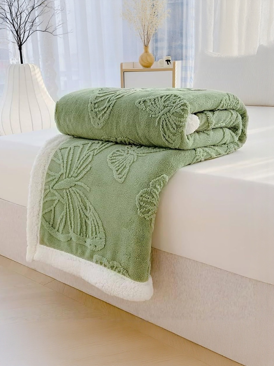 Reexplore Green Butterfly Textured Heavy Winter 354 GSM Double Bed King Sherpa Blanket