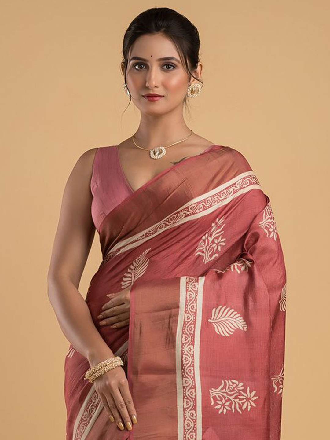 Silk Petalss Rasha Ethnic Motifs Printed Tussar Saree