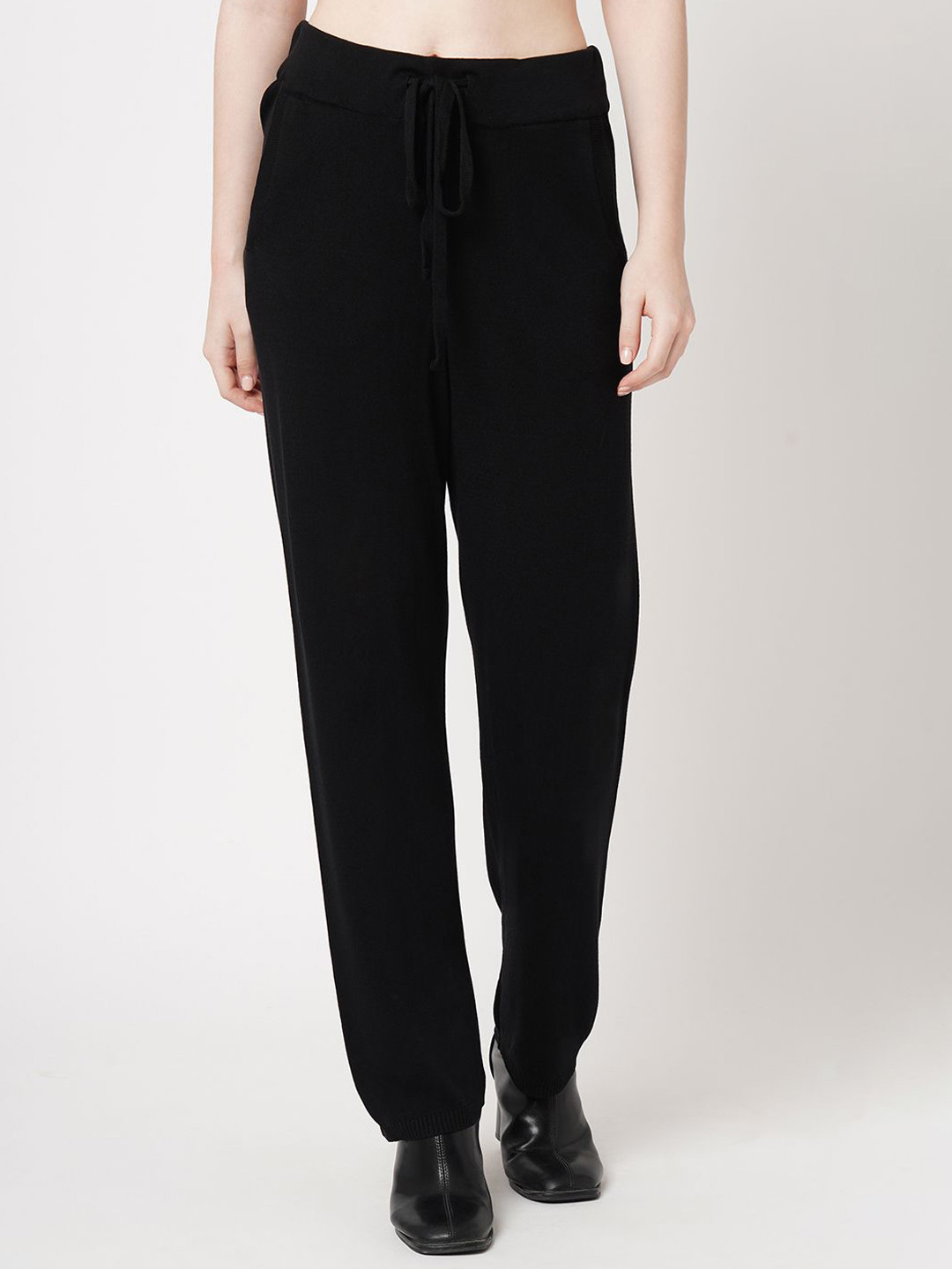 Kraus Jeans Women Solid Straight Fit High-Rise Drawstring Closure Trousers