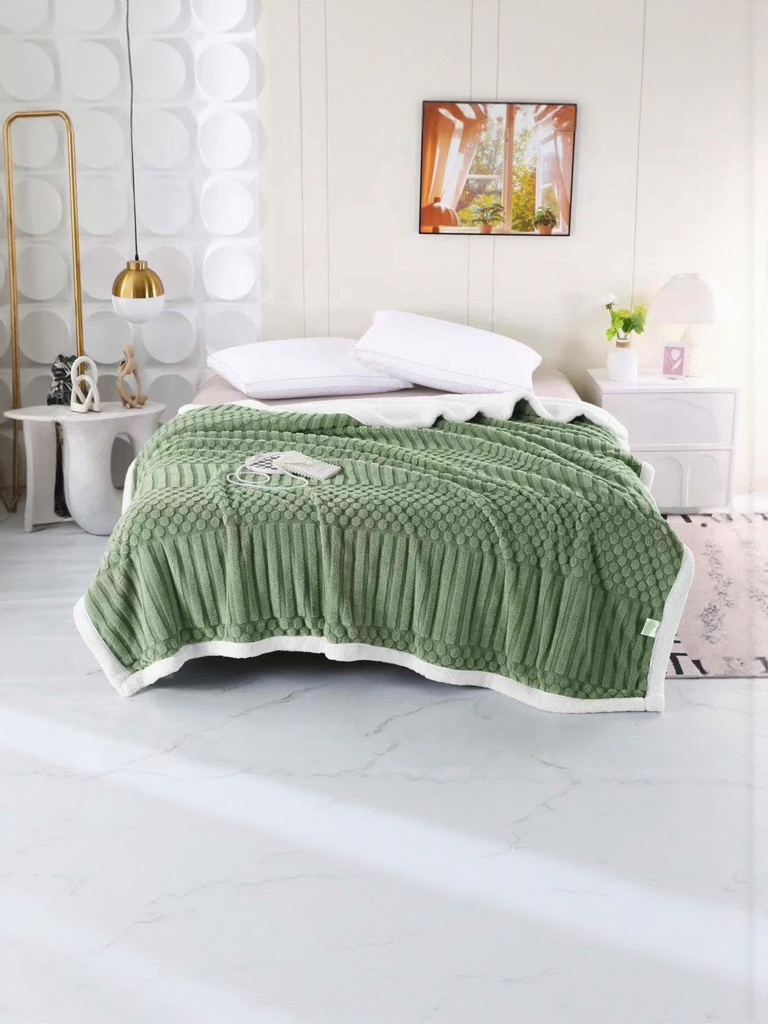 Reexplore Green King Size Heavy Winter 354 GSM Blanket