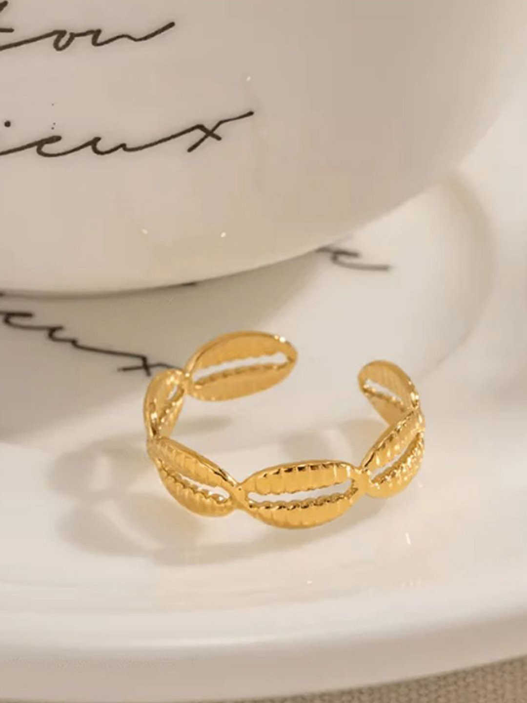 DIMPLERY 18K Gold Plated Stainless Steel Sea Shell Dainty Designed Finger Ring