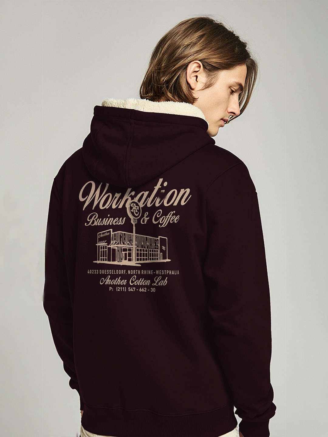 TOGS & TERRE Men Graphic Printed Hooded Long Sleeves Sweatshirt