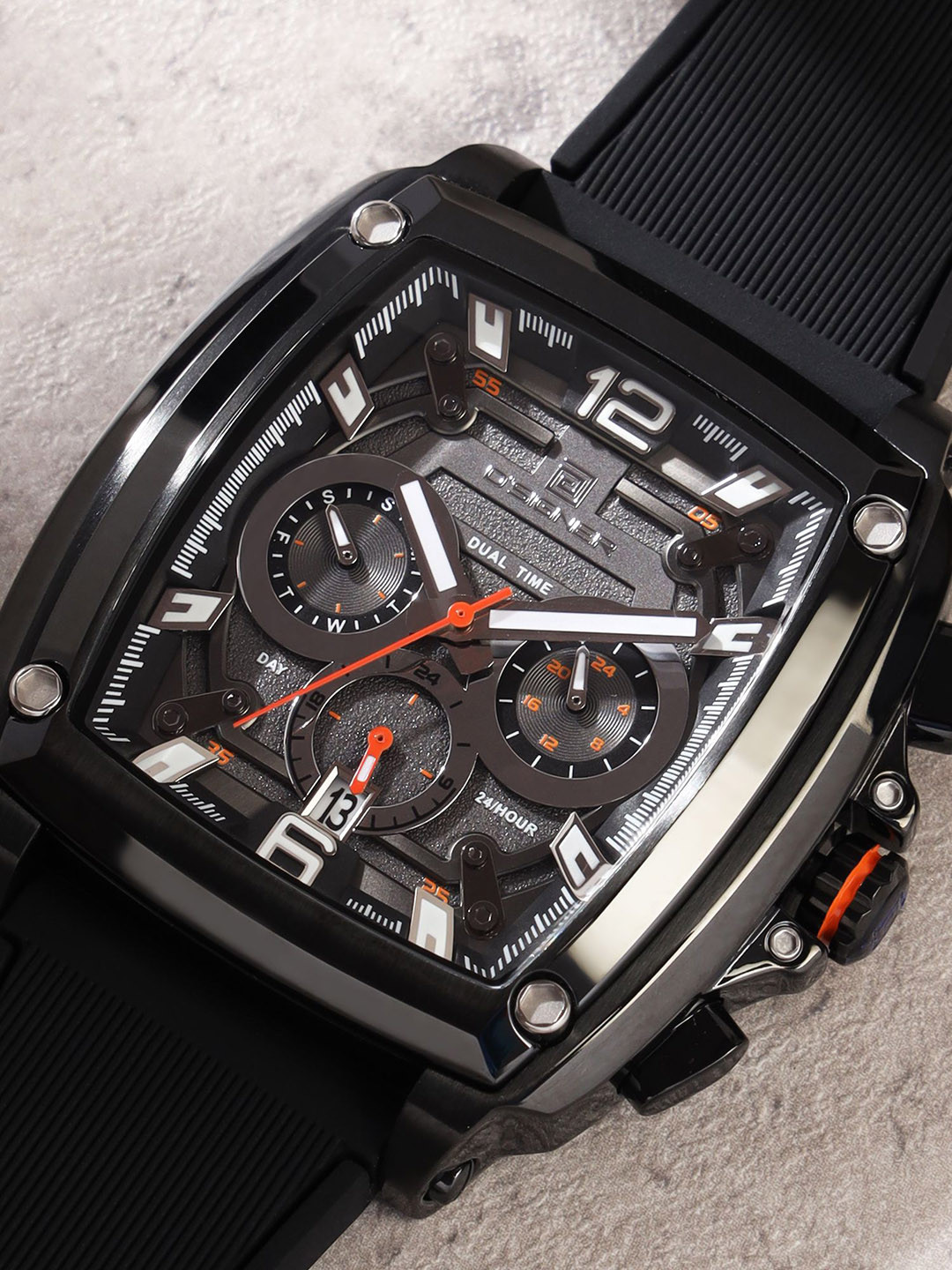 D'SIGNER Men Square Dial Analogue Multi Function Watch 840BFS.3G