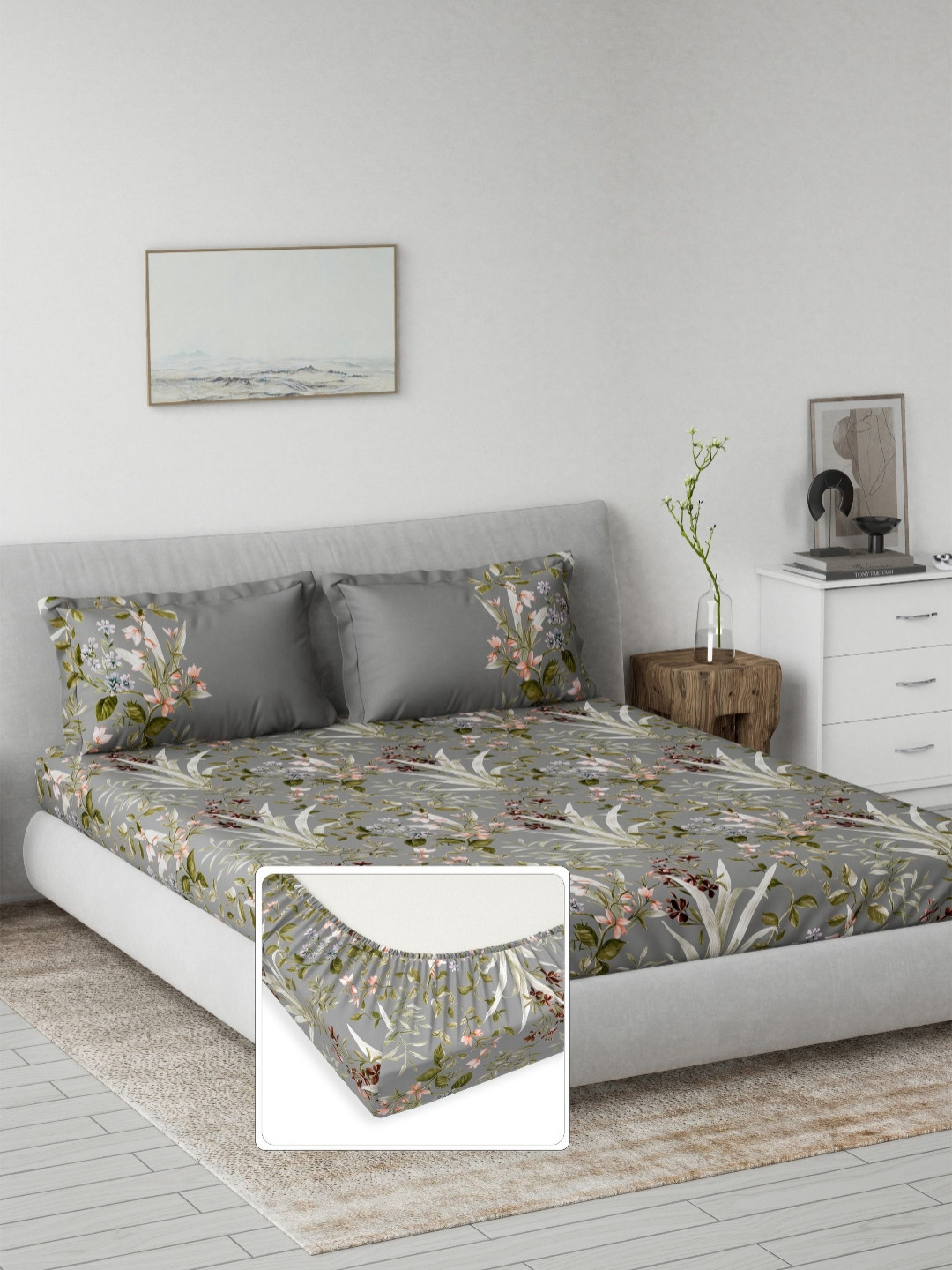 DDecor Primary Grey & White Floral 144 TC Pure Cotton King Bedsheet Set 1.82 m x 1.98m