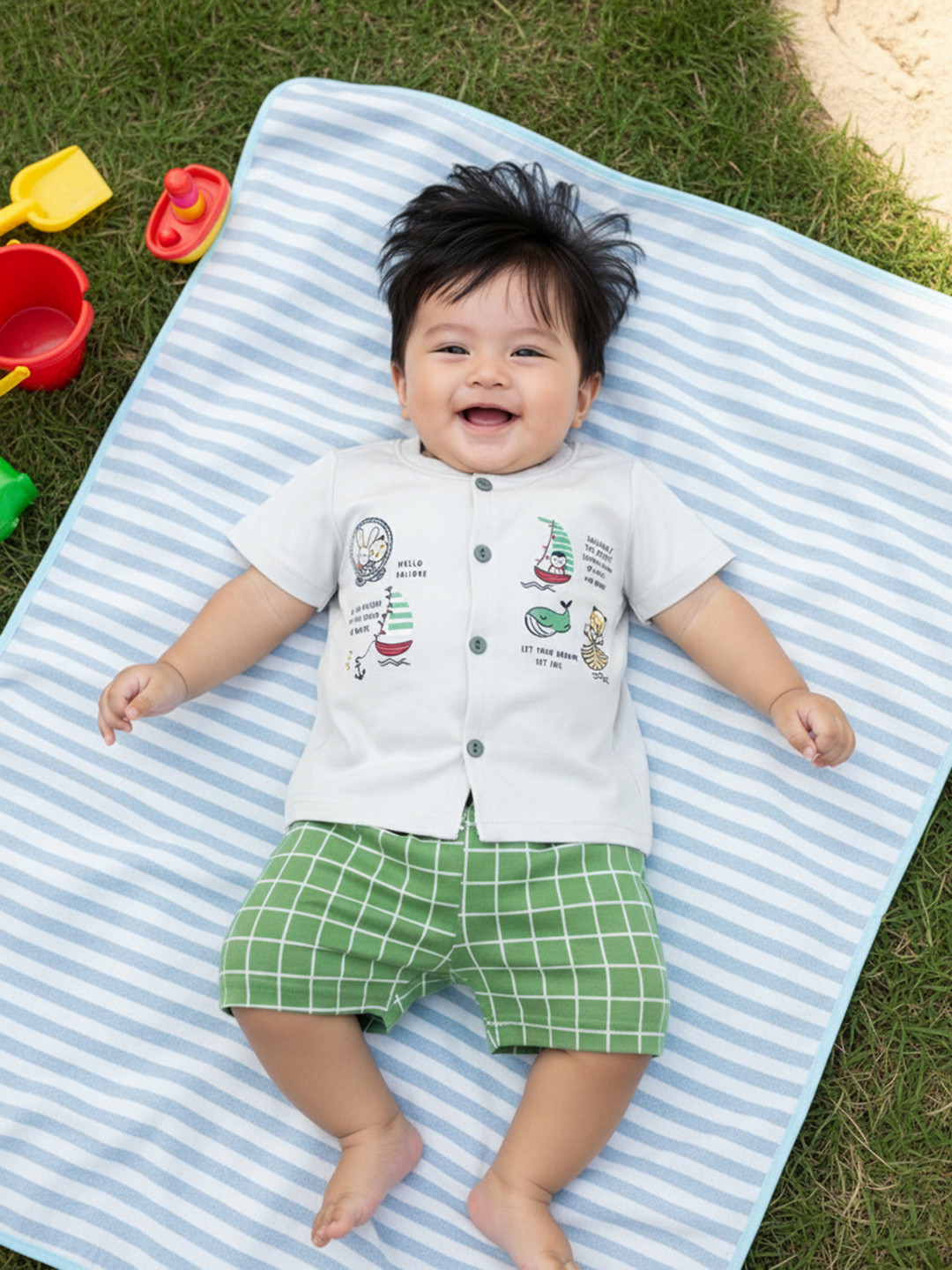 Kidszi Infant Boys Printed Pure Cotton Jhabla With Shorts