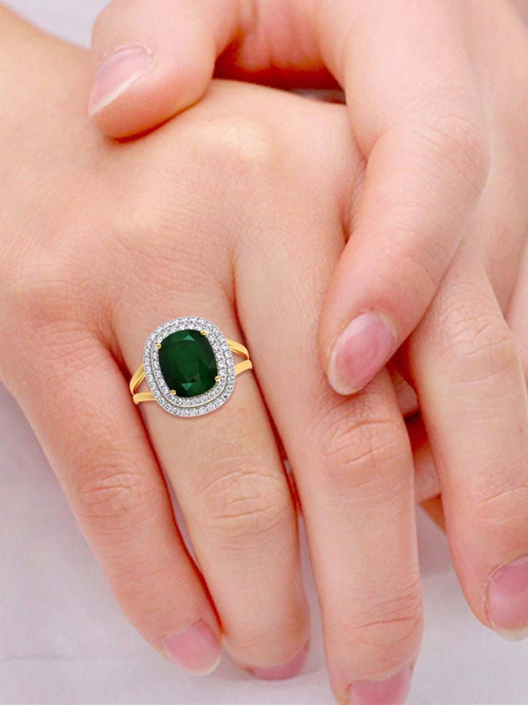 CANDERE A KALYAN JEWELLERS COMPANY Women 18Kt Gold Finger Ring With Diamond - 5.02 g