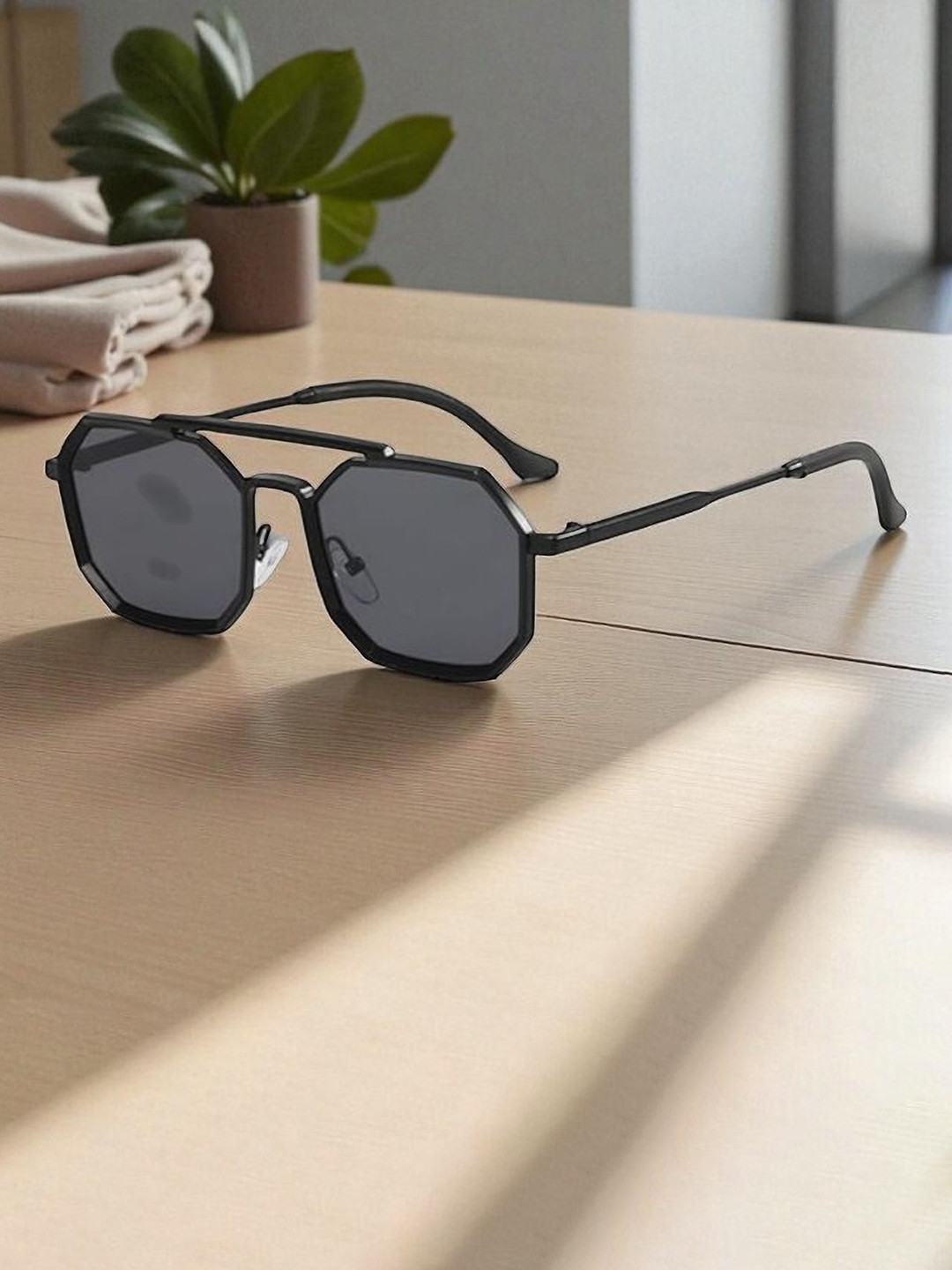 SPADEACES Unisex Rimless UV Protected Hexagonal Sunglasses HQ FULL BLACK 8 KONA