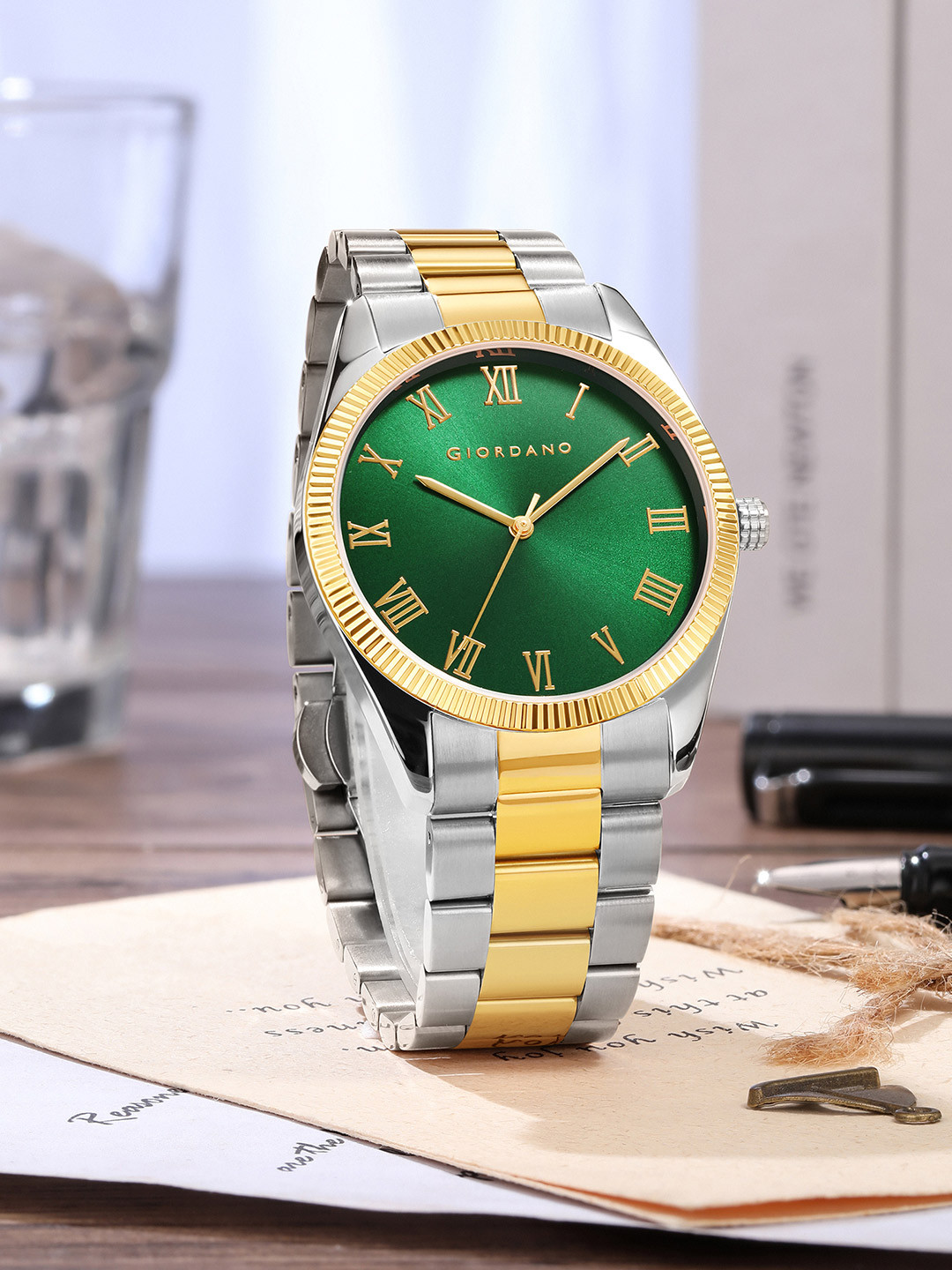 GIORDANO Men Dial & Stainless Steel Bracelet Style Straps Analogue Watch GZ-50112-88