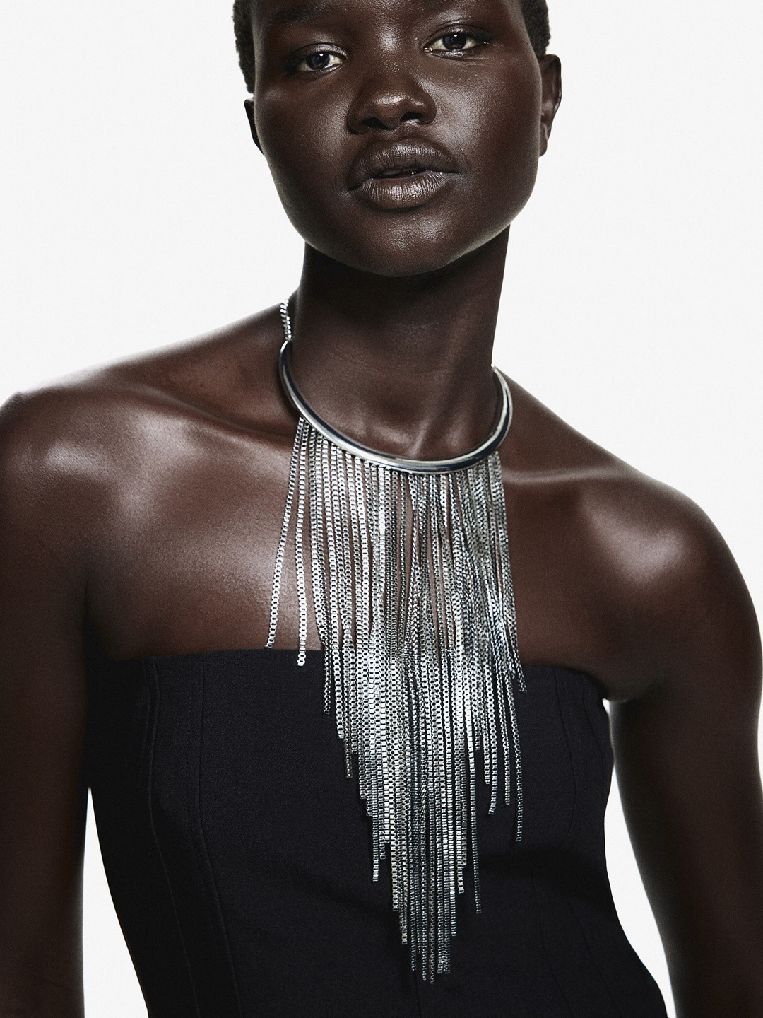 H&M Fringed statement Necklace