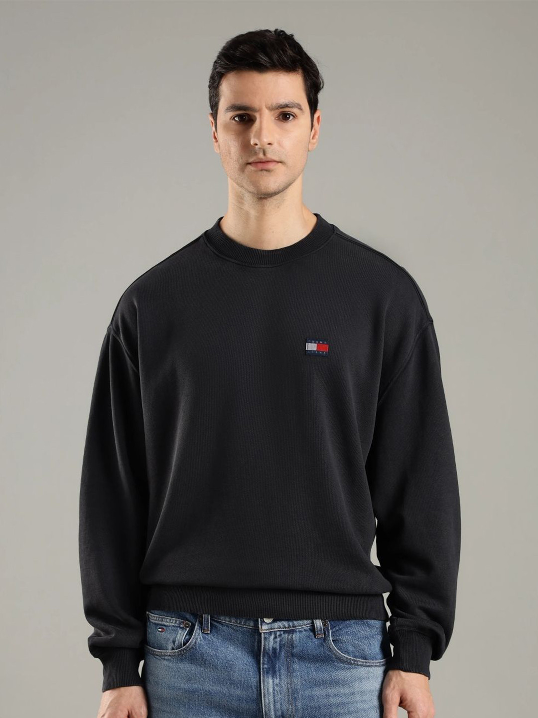 Tommy Hilfiger Men Brand Logo Printed Regular Fit Europe Pullover Sweatshirt