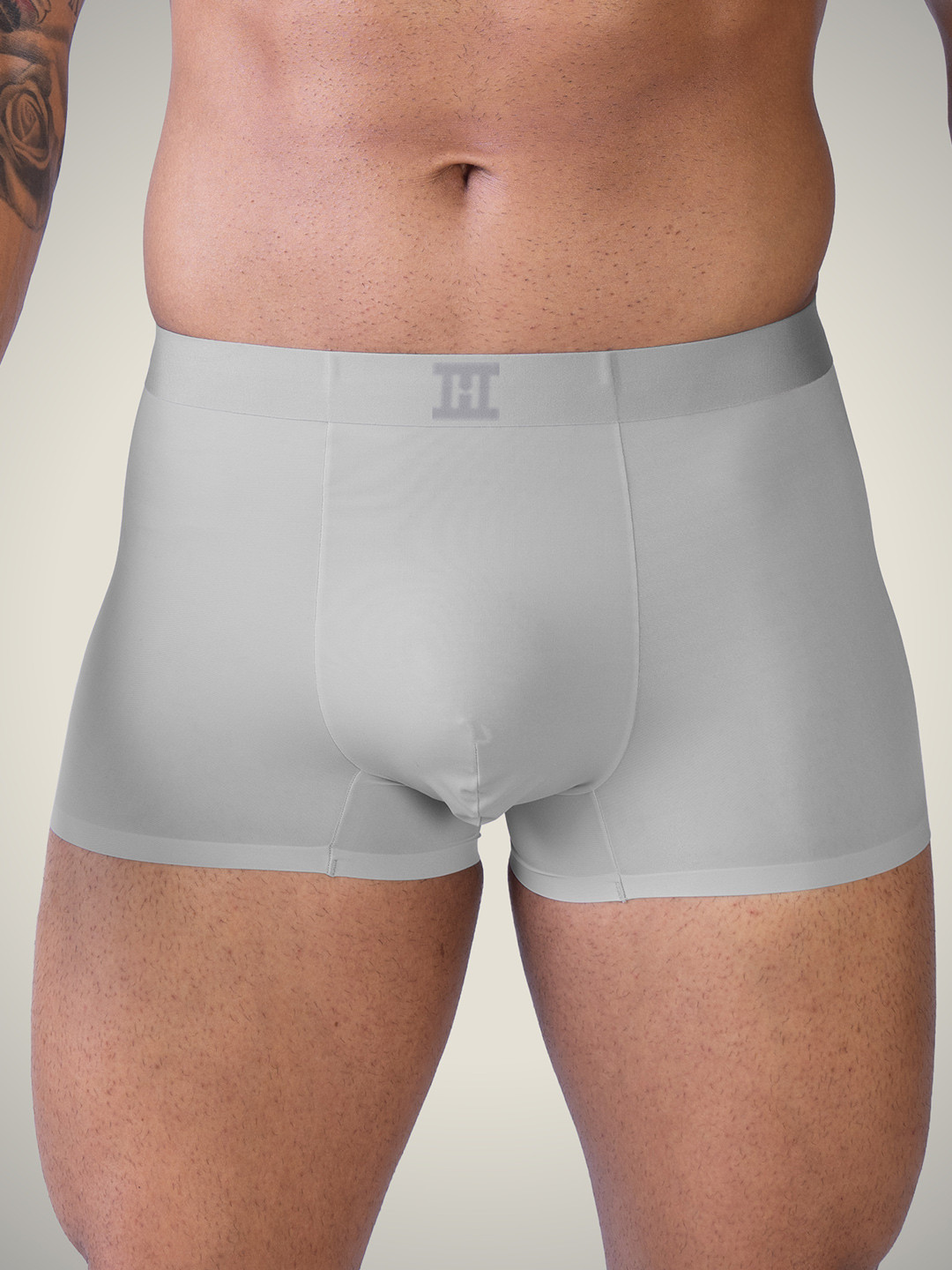 Hektor Nylon - Bonded Cool Touch Odor Resistant & 4 Way Stretch Trunk