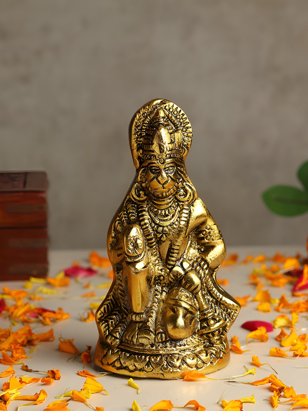 HABERE INDIA Gold-Toned Hanuman Ji Idol Showpiece