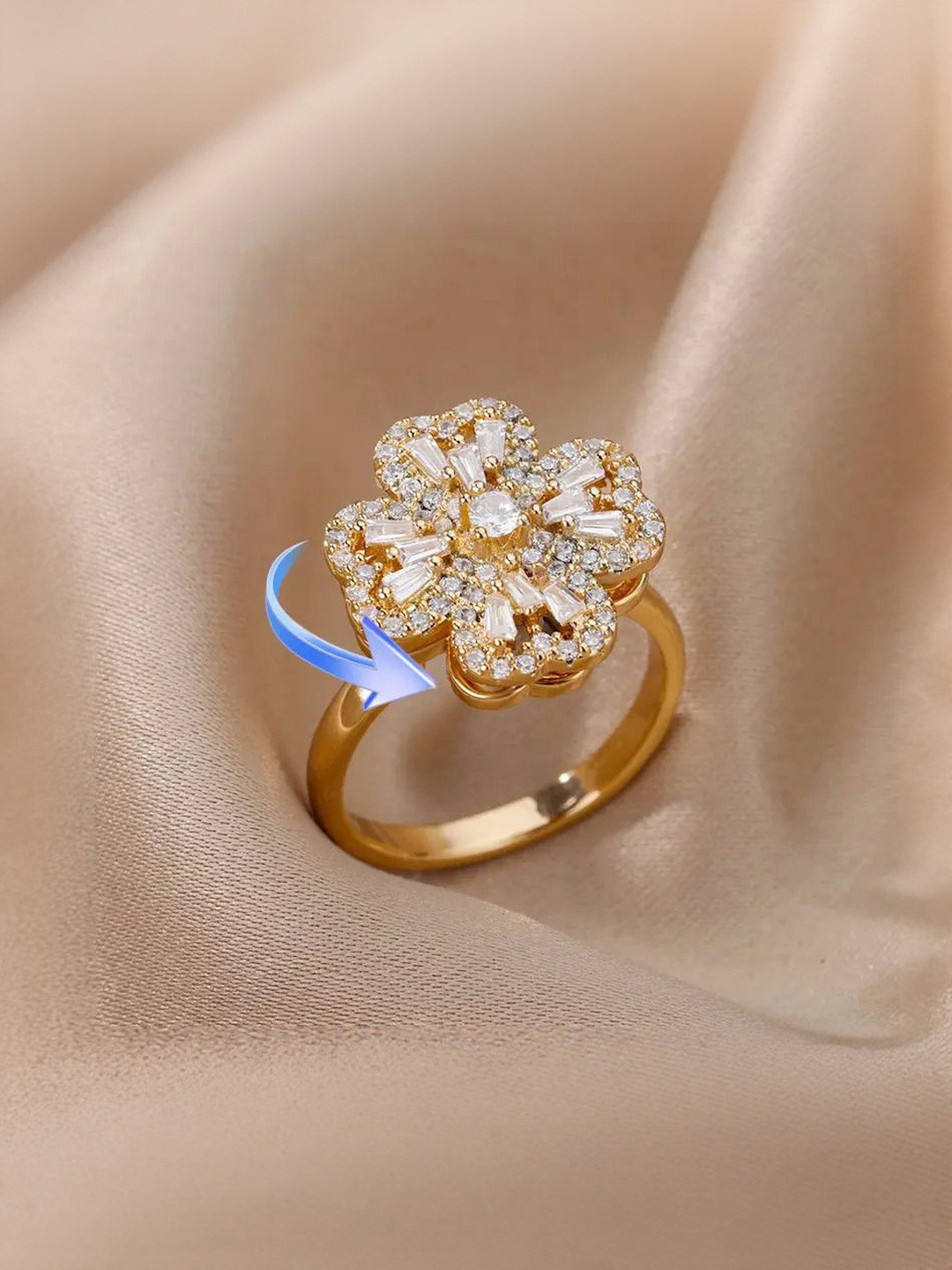 TheVineGirl Women Adjustable Four Leaf Clover Rotating Ring