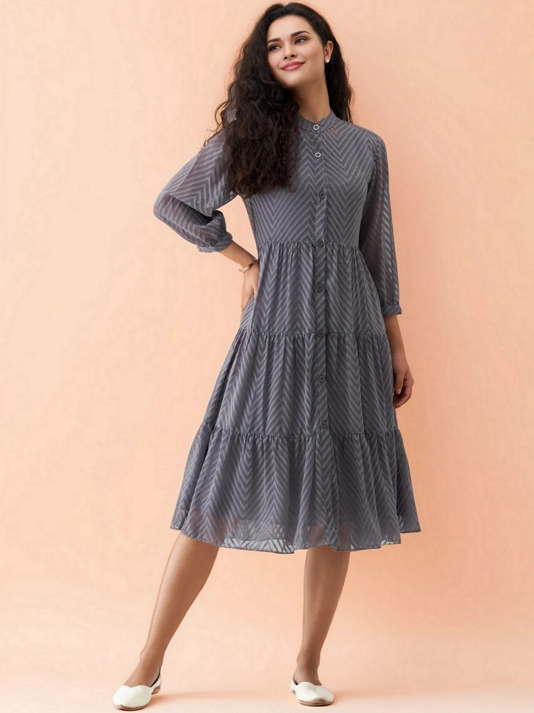 DressBerry Women Chevron Print Puff Sleeve Tiered Fit & Flare Midi Dress