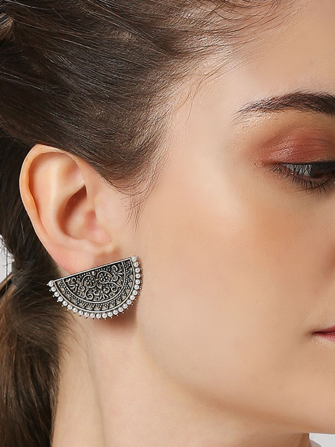 fabula Crescent Shaped Oxidised Studs