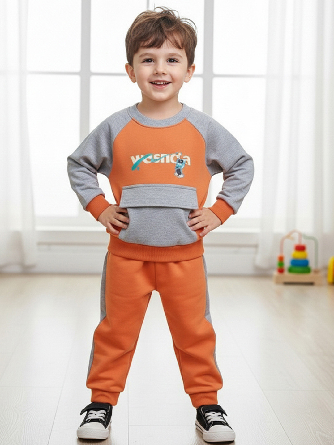 Hikuj Boys T-shirt trackpant Clothing Set dress Long Sleeves T-shirt With Joggers