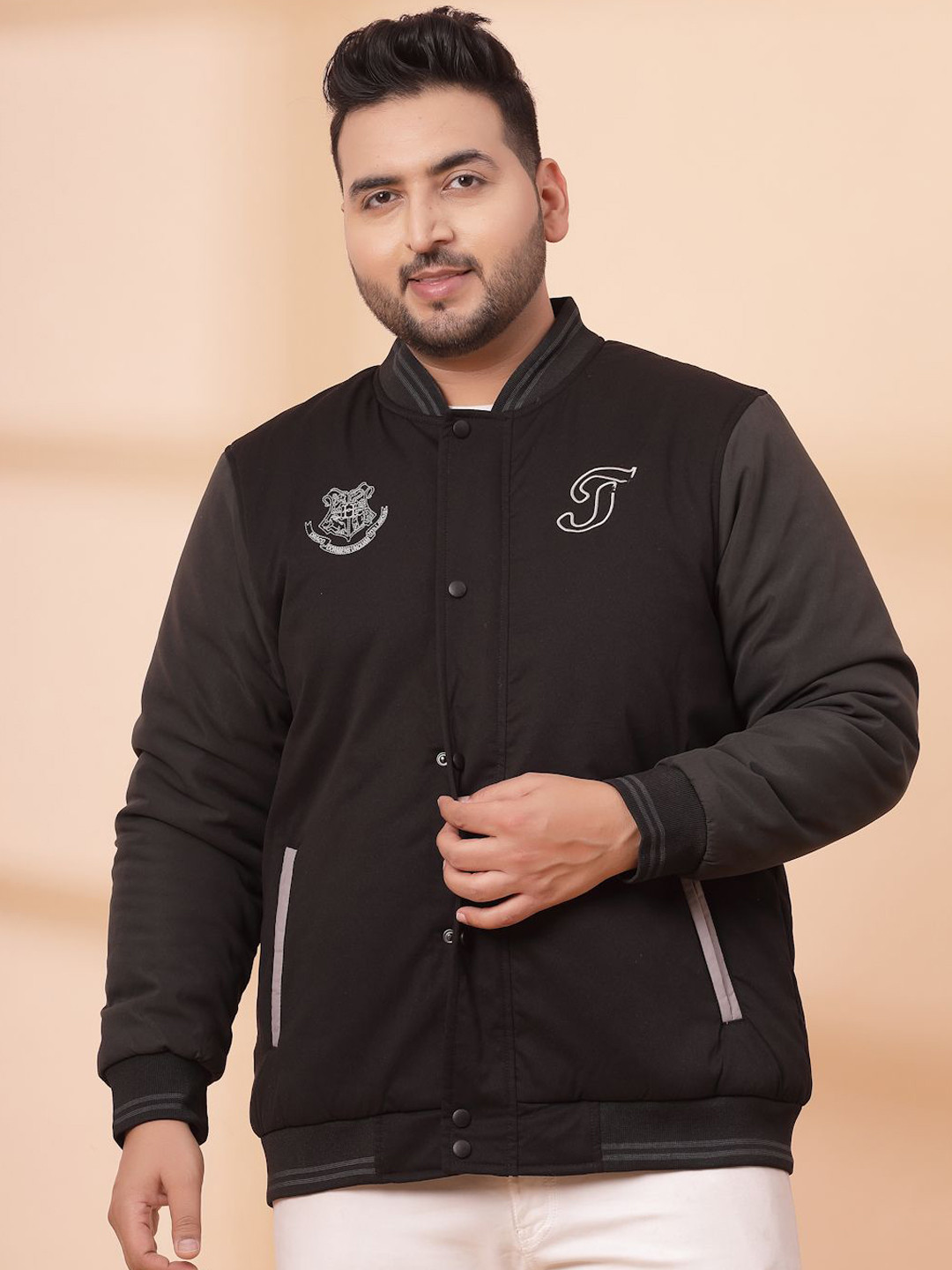 plusS Men Stand Collar Graphic Printed Varsity Jacket