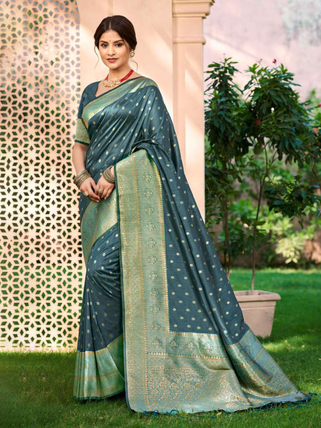 DEVATITHI Women Dark Turquoise Woven Design Assam Silk Saree