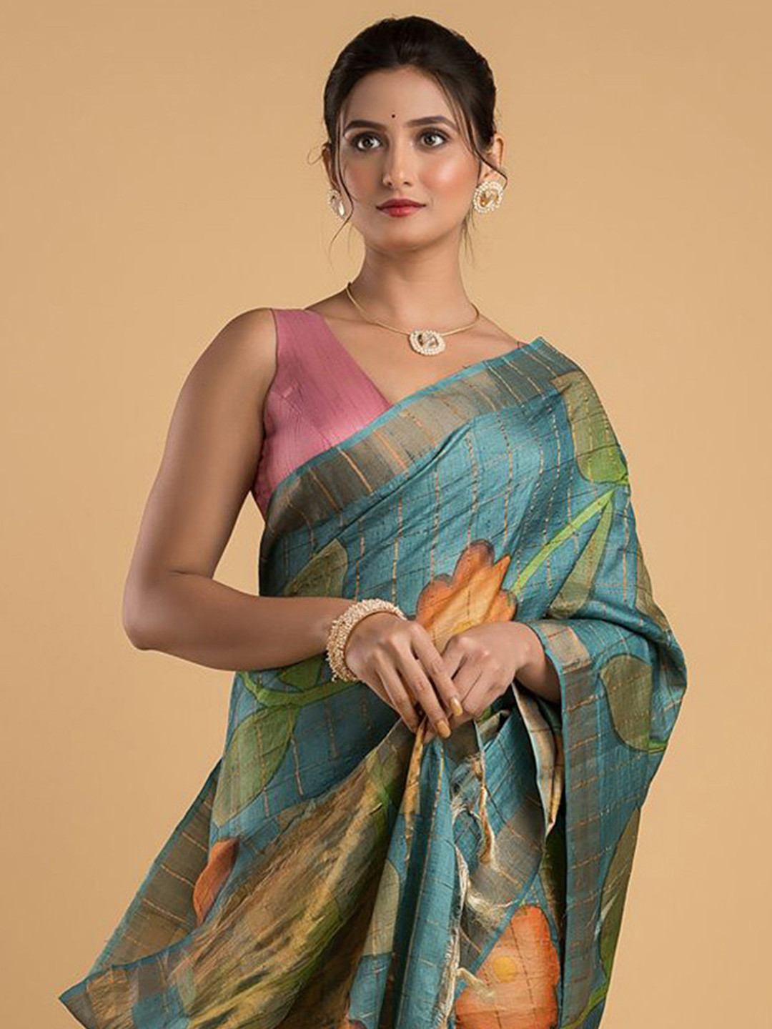 Silk Petalss Ethnic Motif Printed Tussar Saree