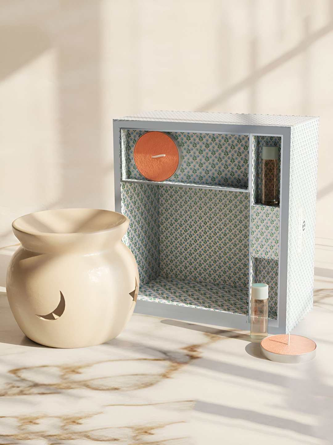 HABERE INDIA 5-Pcs Beige Ceramic Diffuser With T-Light & Aroma Oil