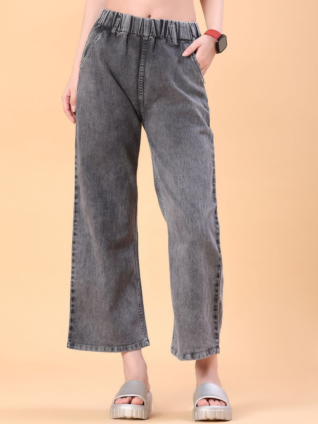 V-Mart Women Western Solid Mid-Rise Light Fade Stretchable Wide Leg Jeans