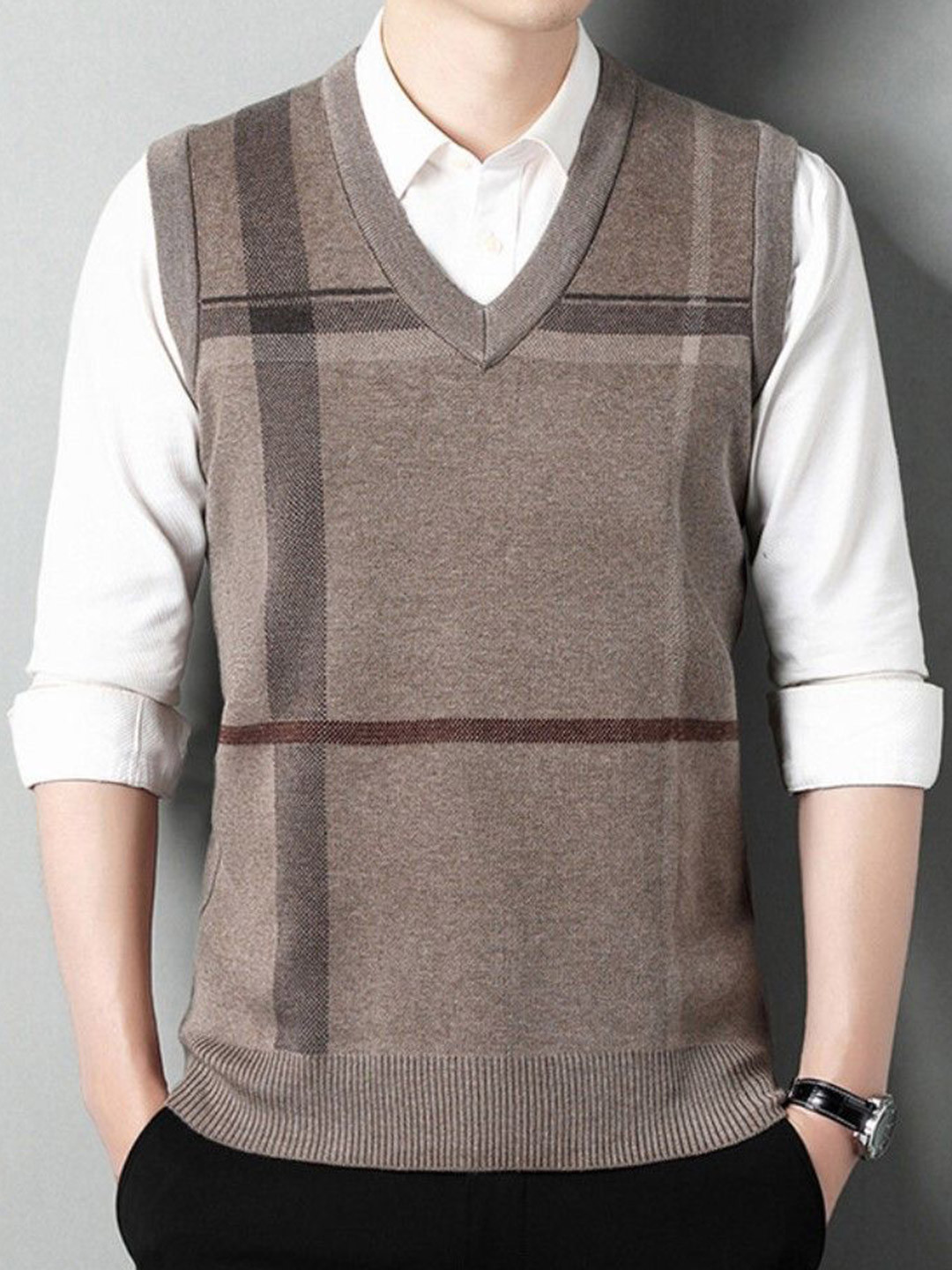 StyleCast Men Checked V-Neck Sleeveless Sweater Vest