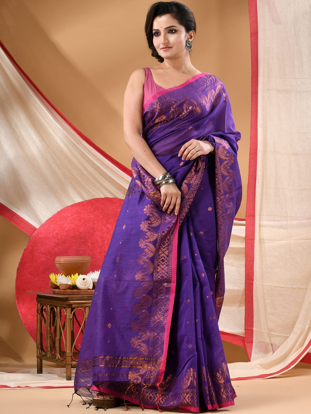 DESH BIDESH Ethnic Motifs Woven Design Zari Taant Handloom Saree with Blouse Piece