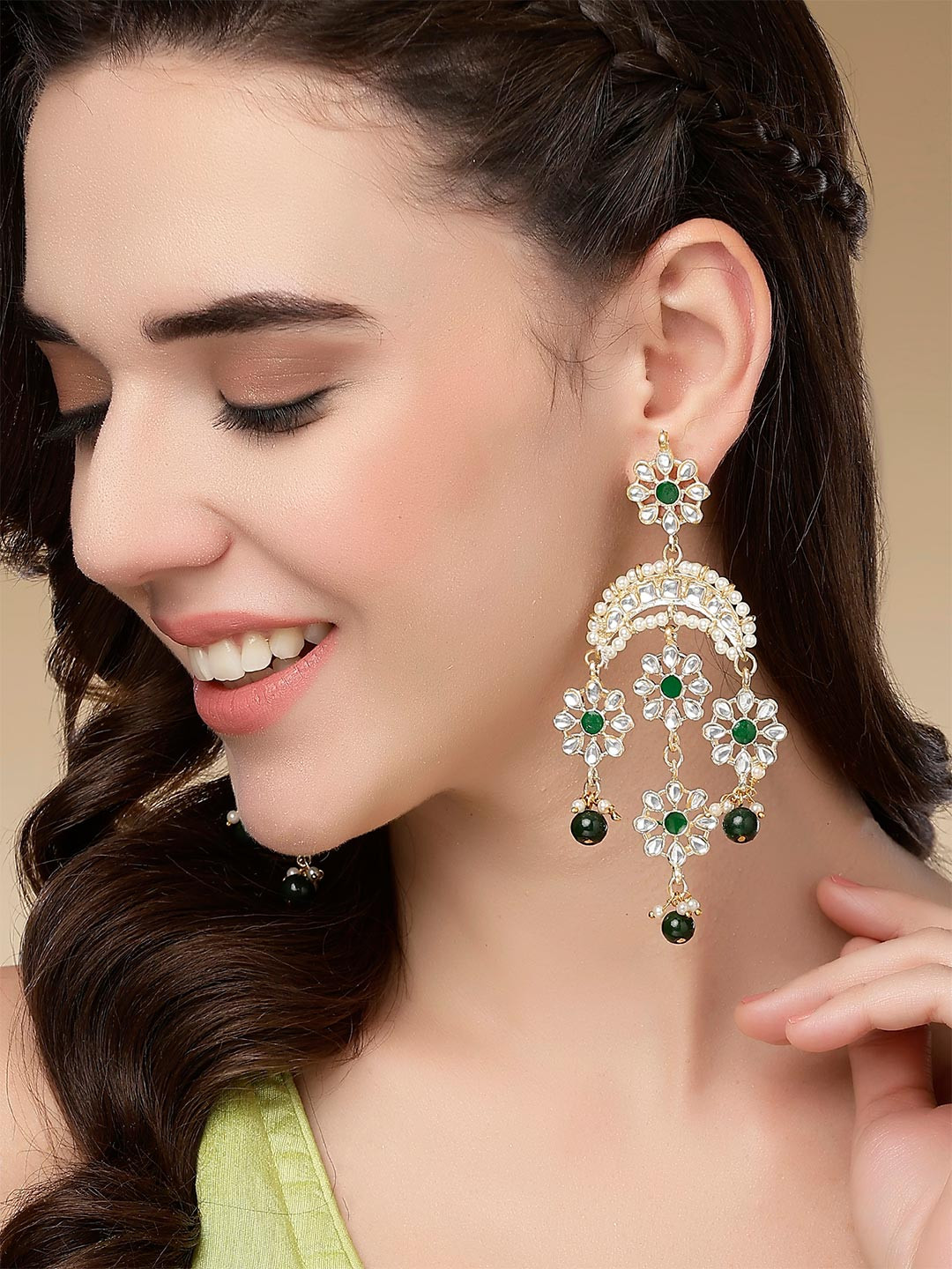 KARATCART Women Green Classic Chandbalis Earrings